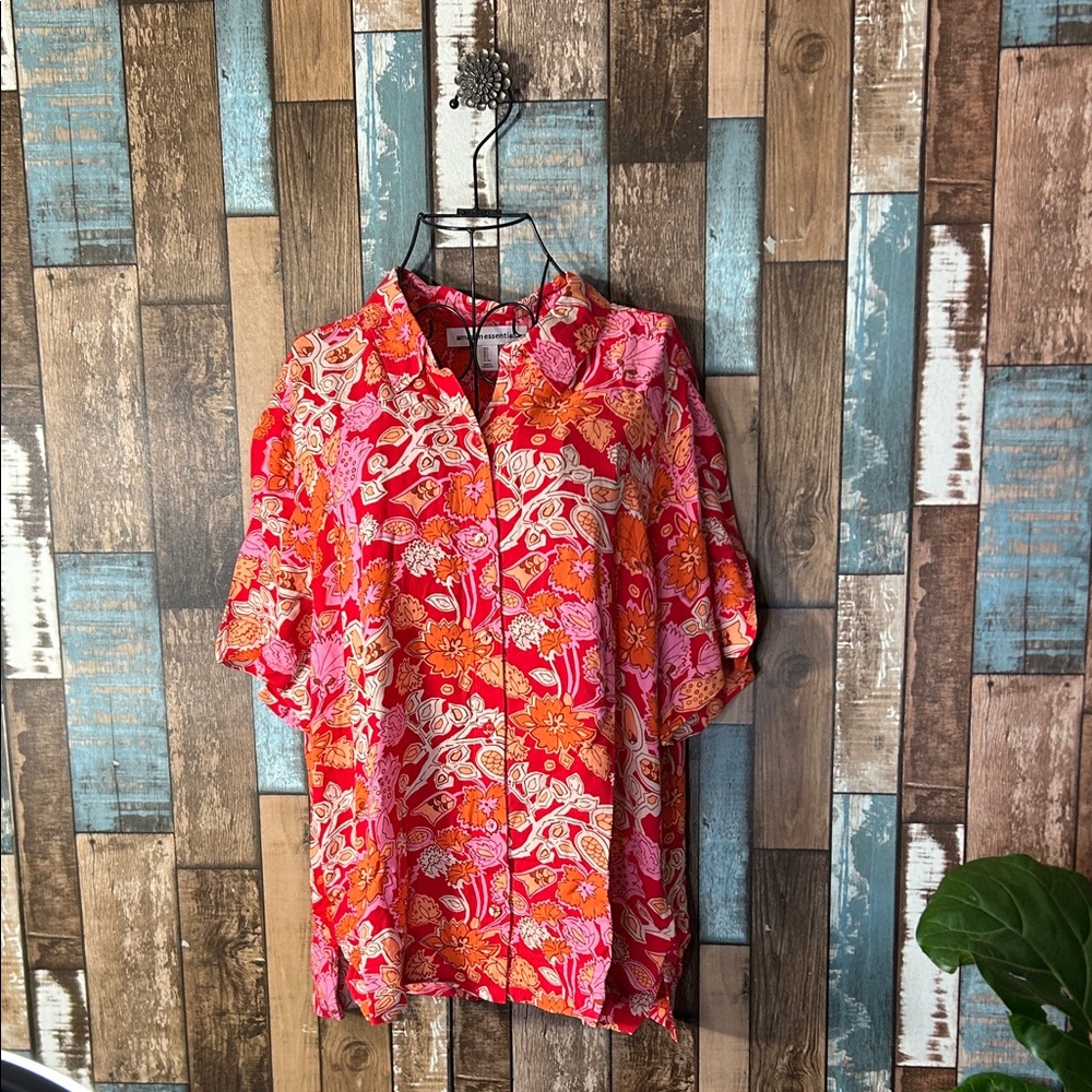 Amazon Essentials Red and Orange Floral  Shirt
